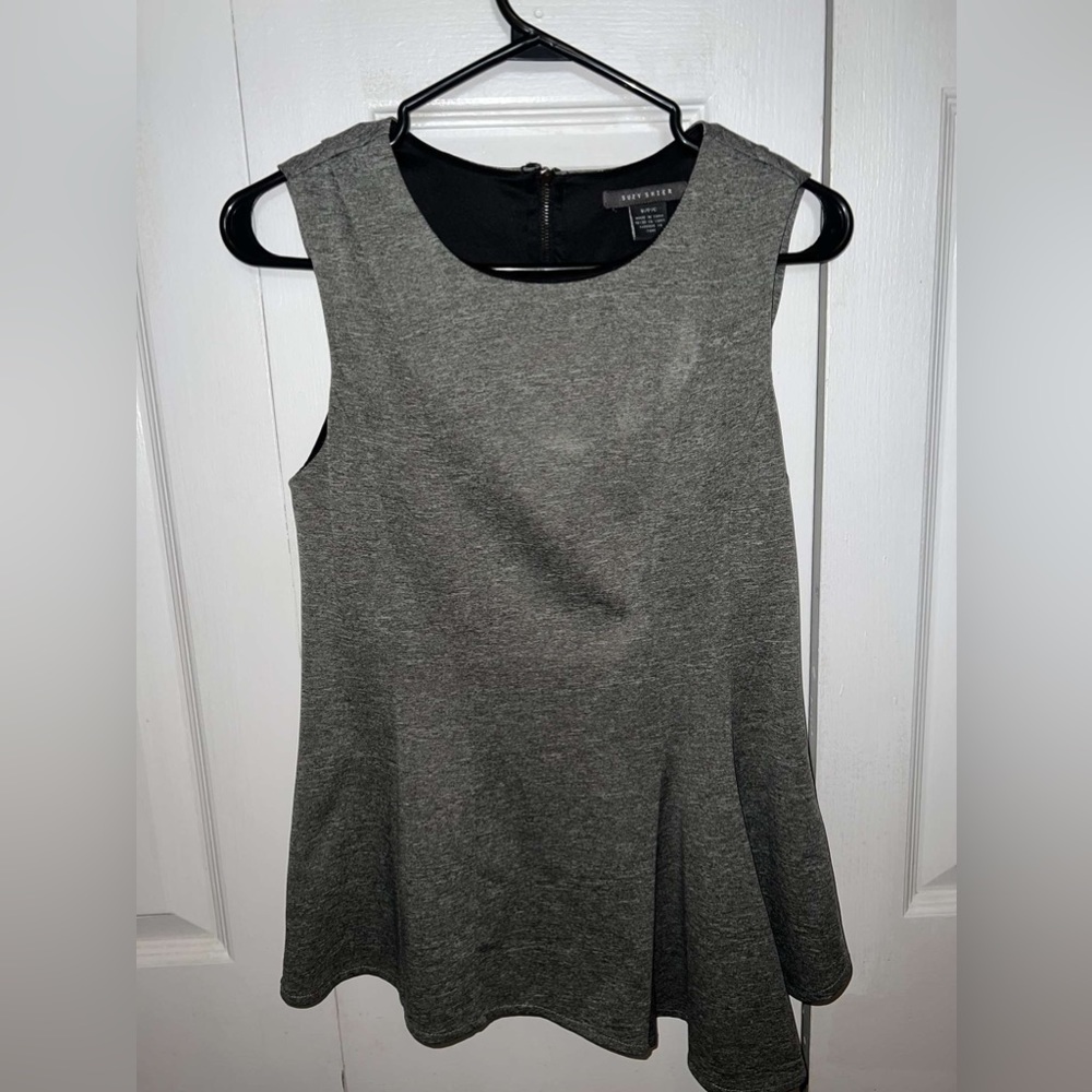 Sleeveless Peblum Blouse Heather Gray Top by Suzy Shier